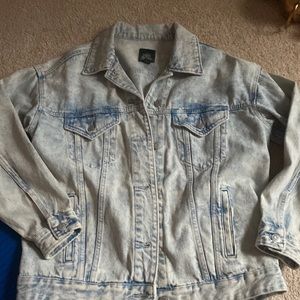 Women’s oversized jean jacket size xs